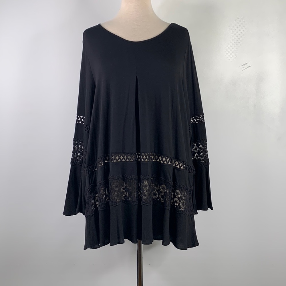 Sharon Young top